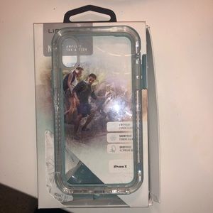 iPhone X life proof case